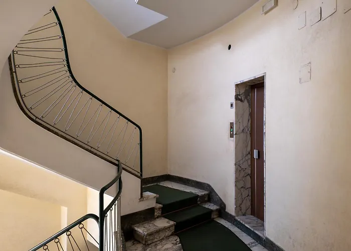 Отель типа "постель и завтрак" The Place 3*