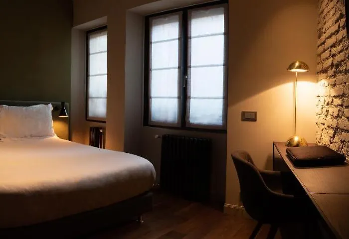 The Place Отель типа "постель и завтрак"