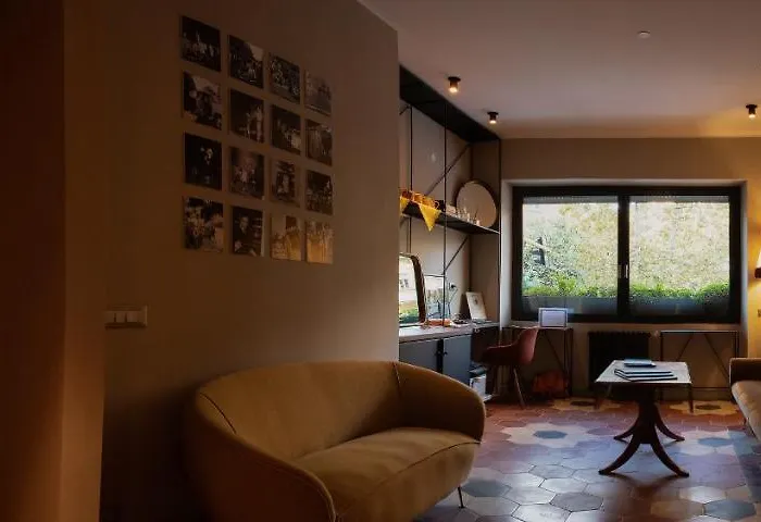 Отель типа "постель и завтрак" The Place